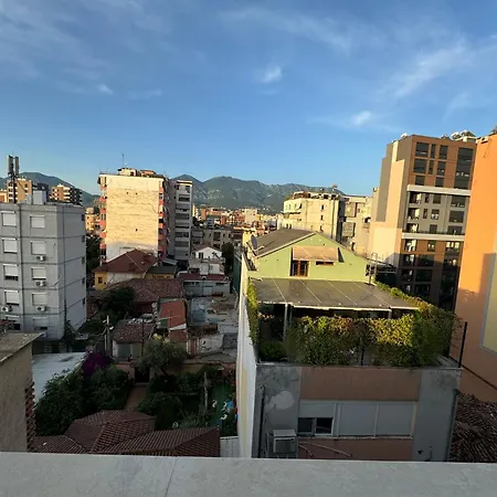 Luxury Center With Balcony Apt21 * Tirana