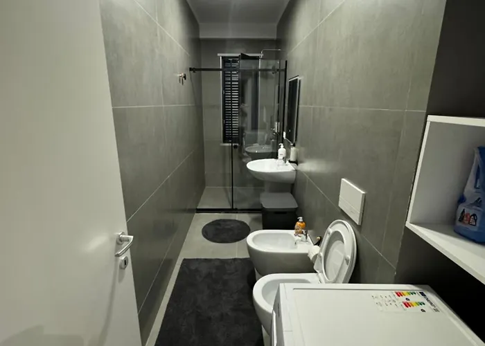 Homerent Old Bazaar 21 Apartament Tirana